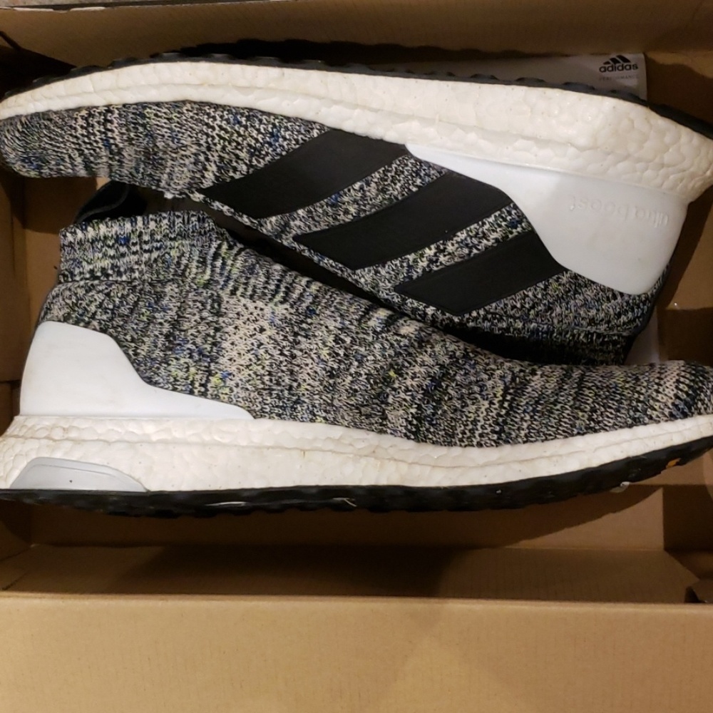 A16+ Ultraboost